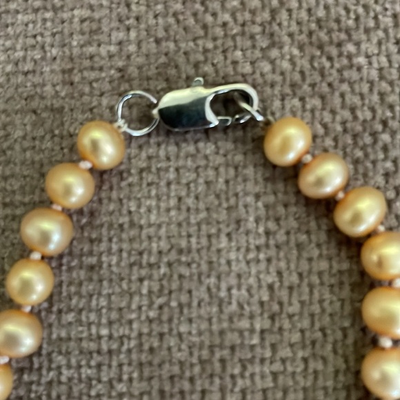 Champagne pearl necklace with removable pearl drop - Picture 7 of 8